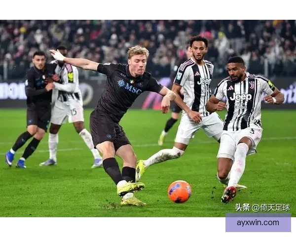 3比0横扫那不勒斯尤文图斯击碎斯帕莱蒂摇滚足球让都灵再度伟大